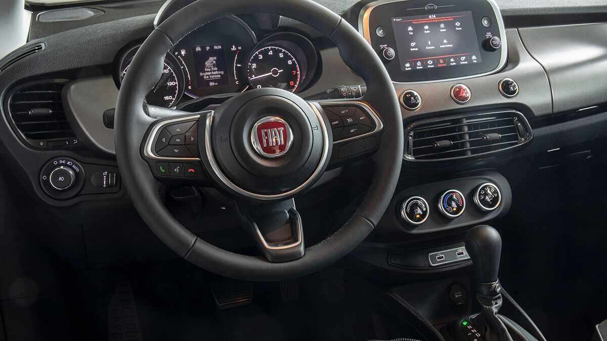 2022-fiat-500x-interior
