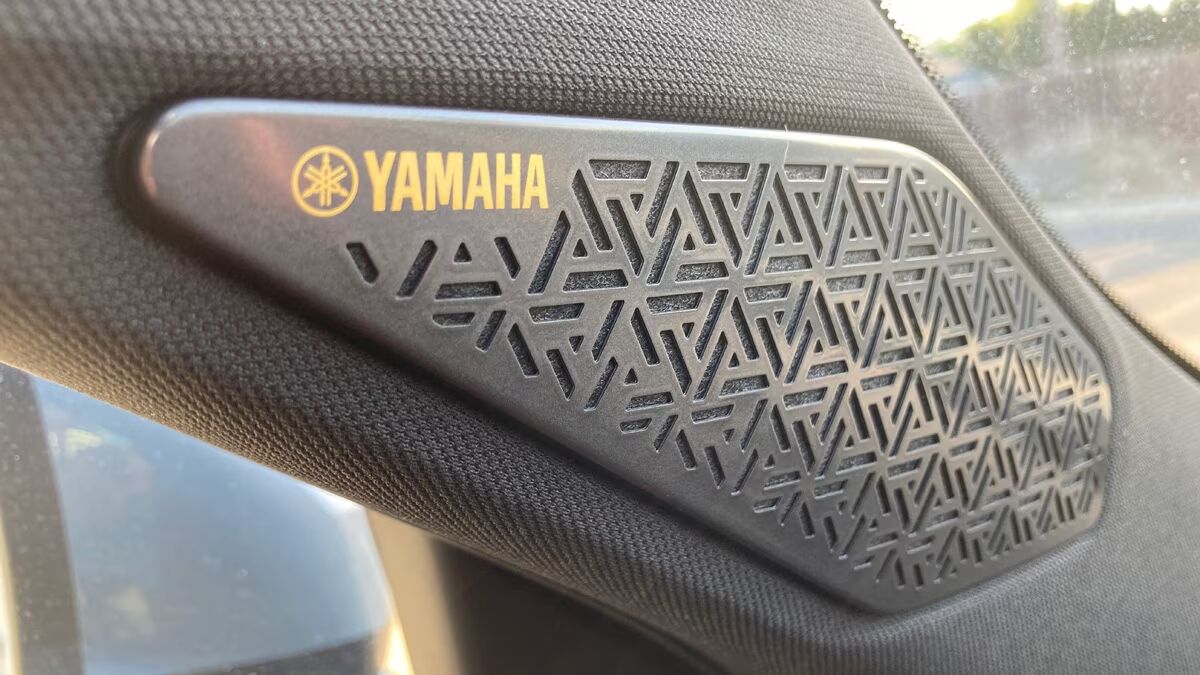 A Yamaha branded speaker insiude of the 2025 Mitsubishi Outlander.