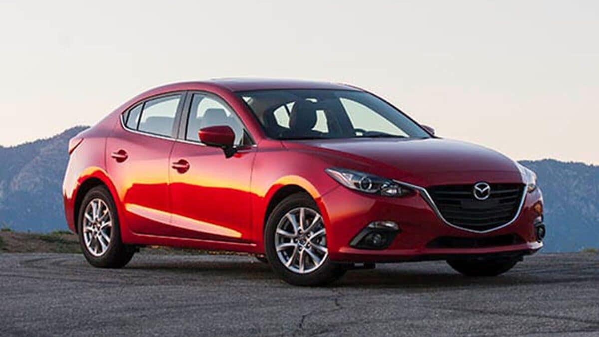 2015-mazda-mazda3-3qtr