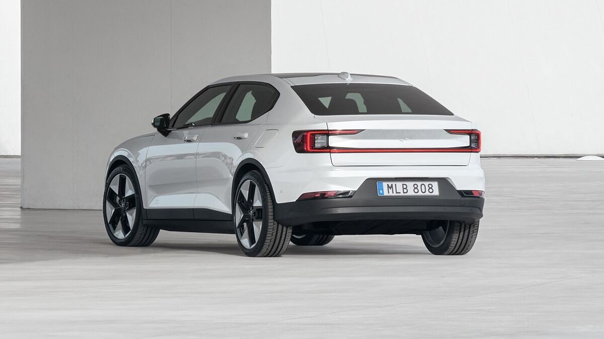 2022-polestar-2-rear