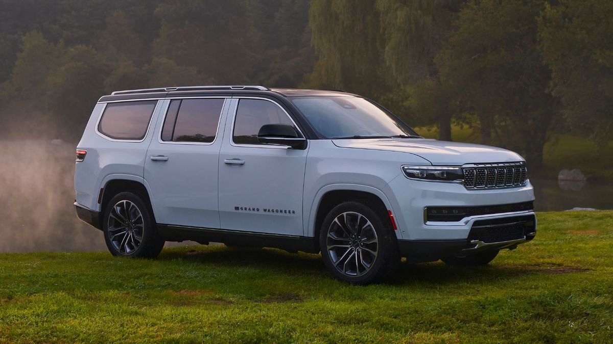 The 2024 Jeep Grand Wagoneer in white seen from a front quarter angle