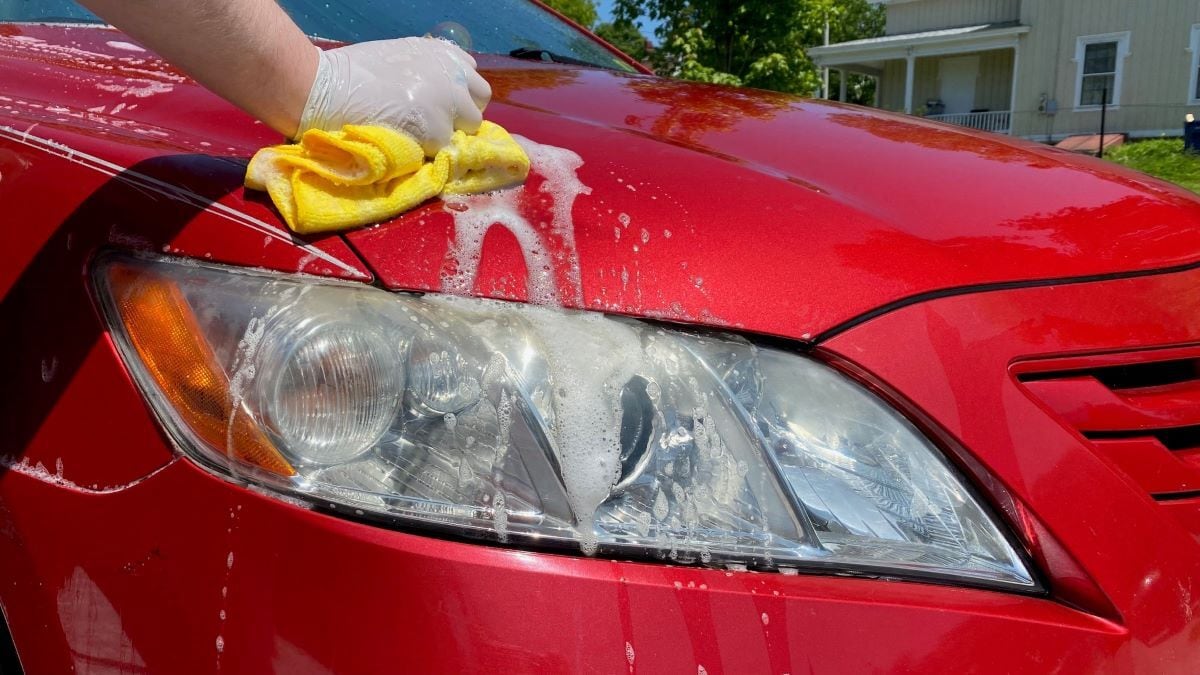 Dish-Soap-Car-Wash-Microfiber-Towel-Edit.jpg