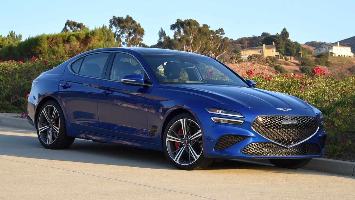 https://kbb.com/m/47291c04de5489db/OG-2025-genesis-g70-front-right-3qtr-jpg.jpg