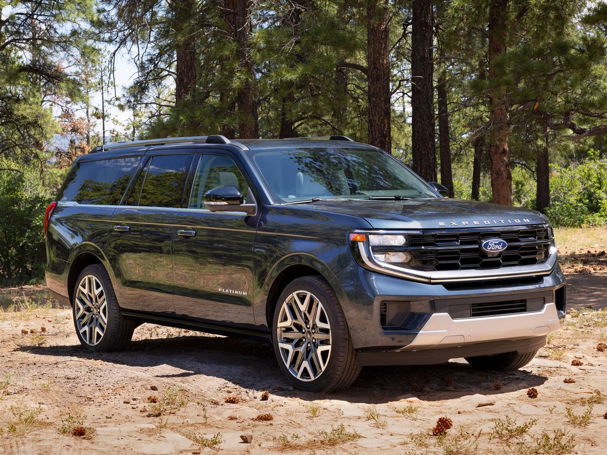 2025 Ford Expedition Platinum Ultimate