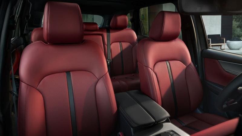 2025 Mazda CX-70