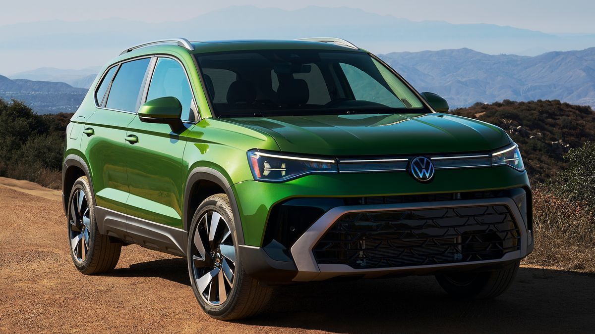 2025-volkswagen-taos-front-3qtr-4x3-1.jpg