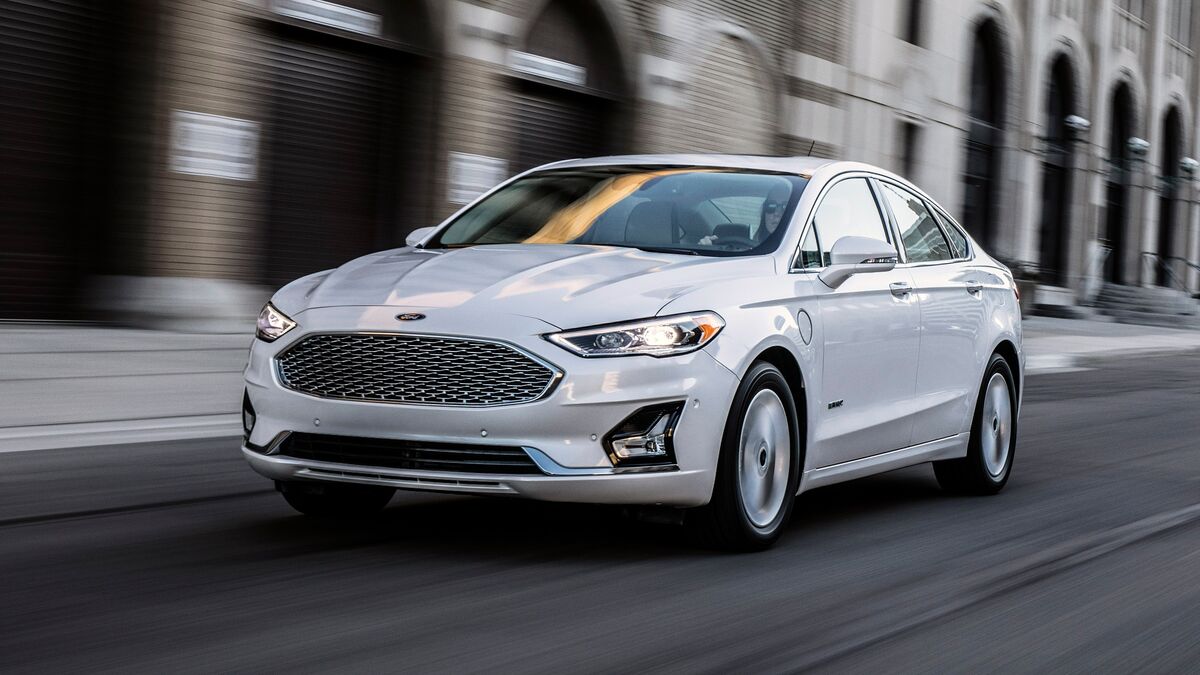 Ford-Fusion-PHEV.jpg