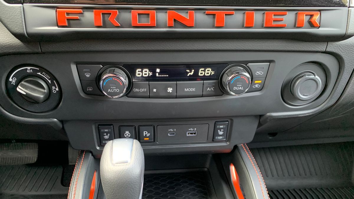 2025-nissan-frontier-pro-4x-climate-controls.jpg