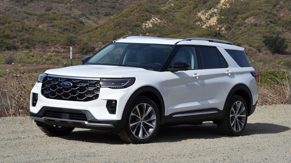 2025 Ford Explorer